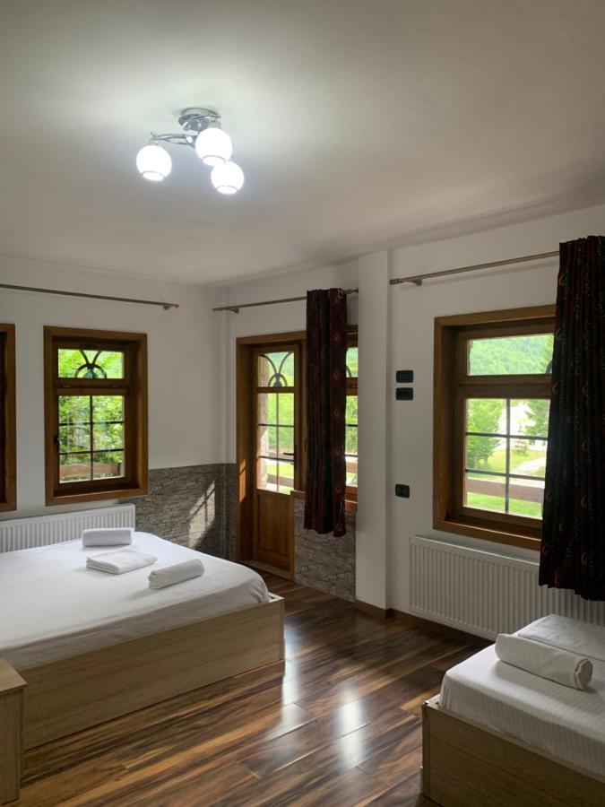 Fusha E Gjes Hotel Valbone Eksteriør bilde