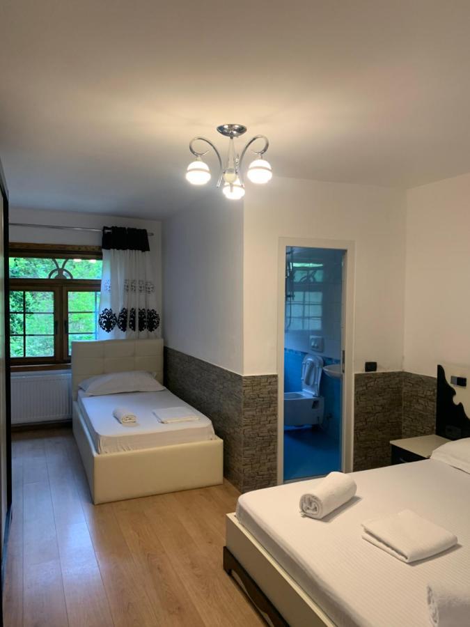 Fusha E Gjes Hotel Valbone Eksteriør bilde