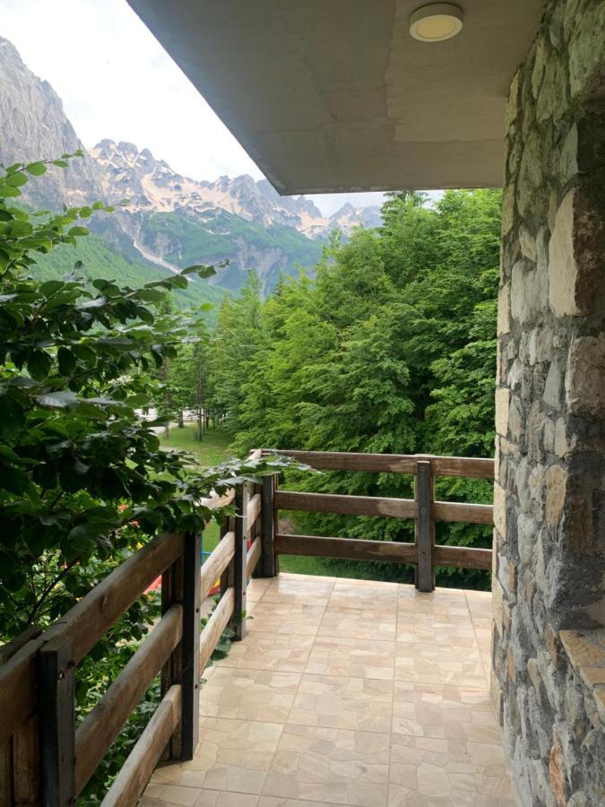 Fusha E Gjes Hotel Valbone Eksteriør bilde