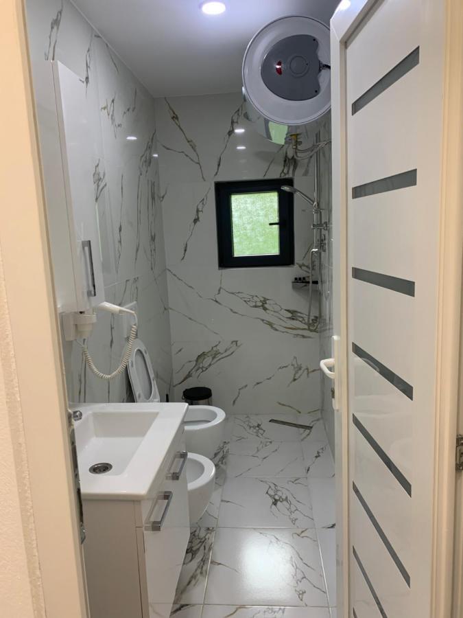 Fusha E Gjes Hotel Valbone Eksteriør bilde