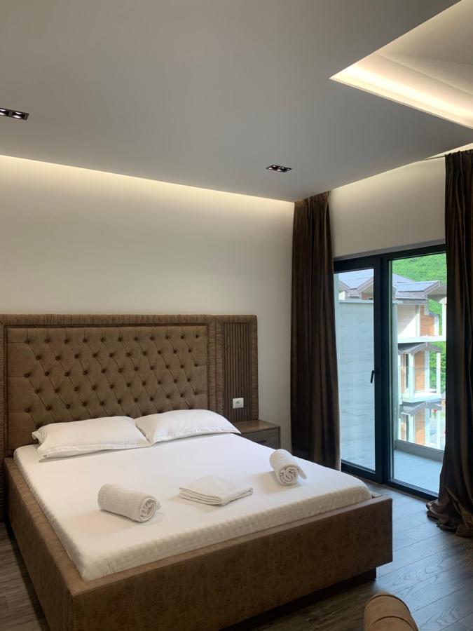 Fusha E Gjes Hotel Valbone Eksteriør bilde