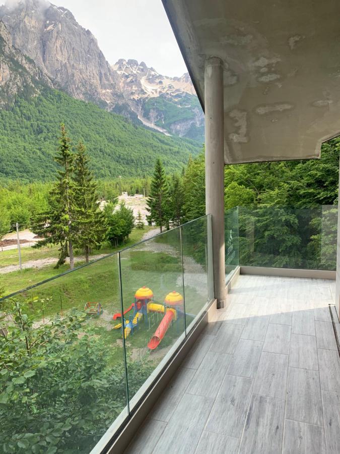 Fusha E Gjes Hotel Valbone Eksteriør bilde